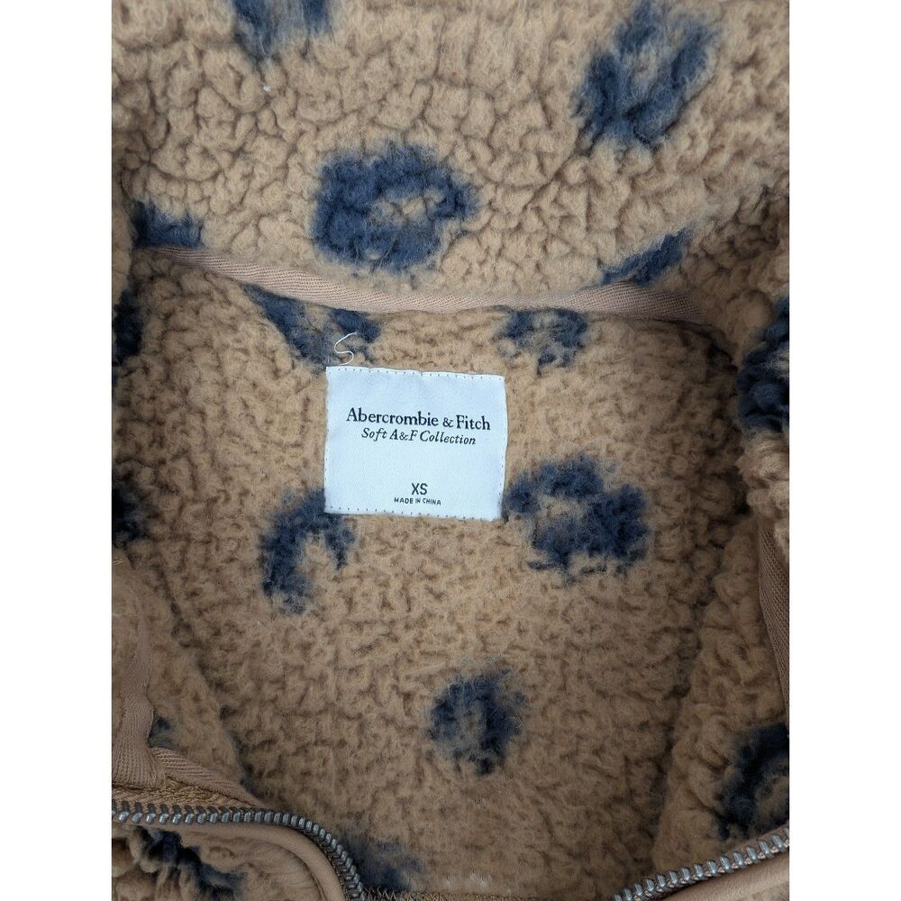 Abercrombie & Fitch Half-Zip Sherpa Fleece, Tan Animal Print, Size: XS - Picture 6 of 8